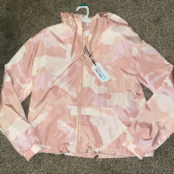 Juniors Pink Camo Windbreaker - Picture 1 of 3